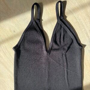 FP Movement Free People Happiness Runs V-Neck Tank in Black (Size M/L)